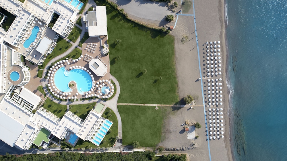 Apollo Blue Hotel 34/50