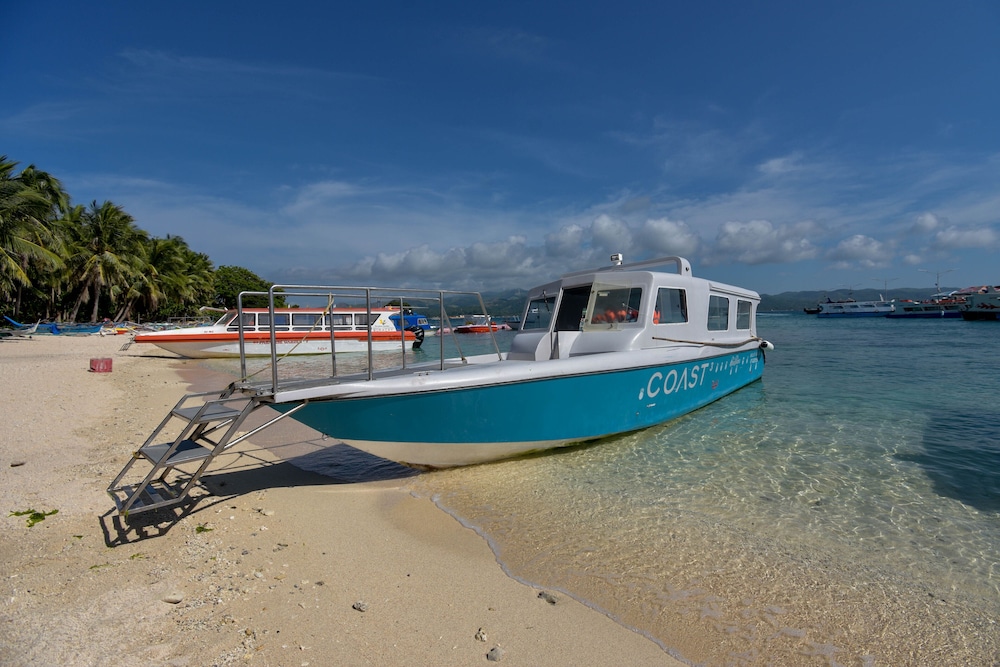 COAST Boracay 59/66