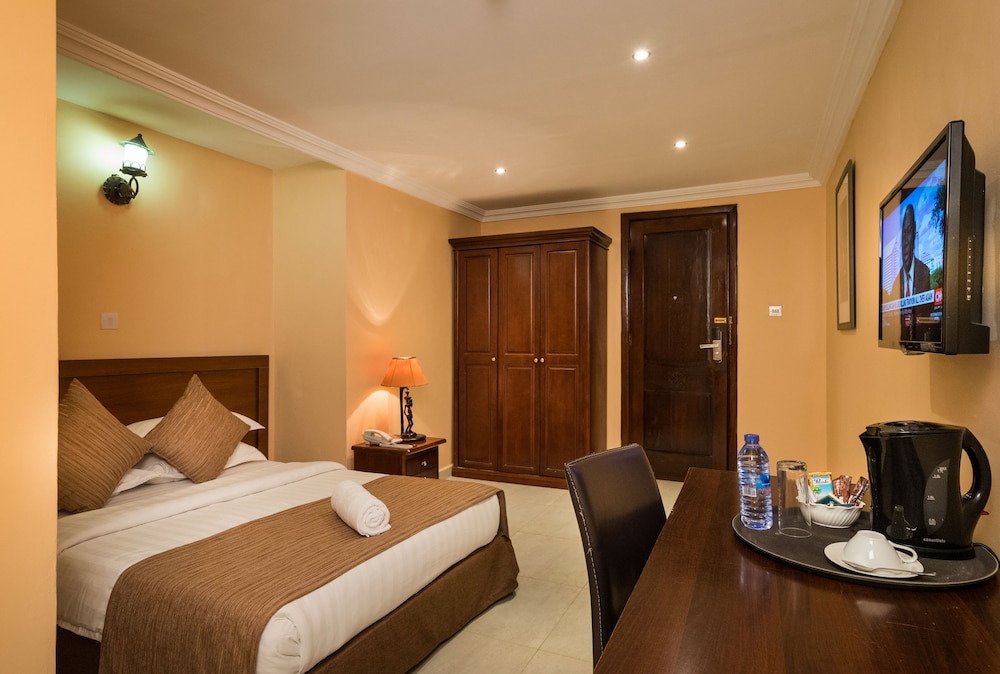 Midindi Hotel 11/61