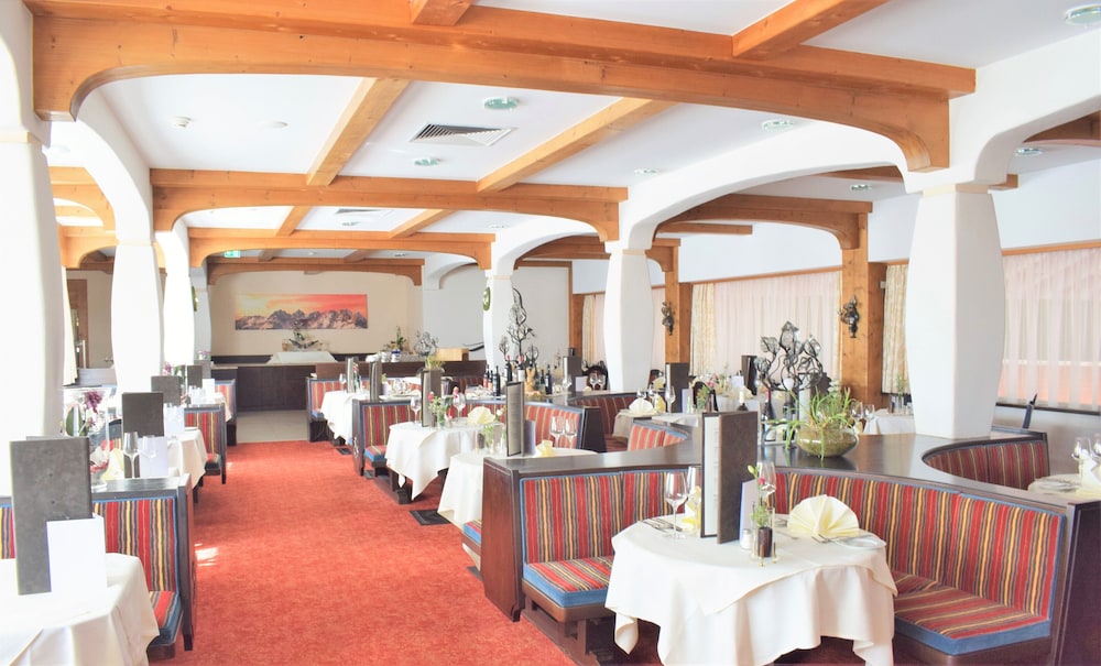 Vital & Sporthotel Brixen 34/50