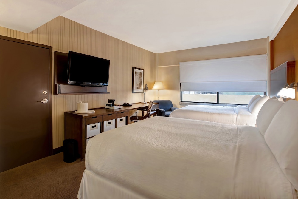 Four Points By Sheraton Peoria 19/50
