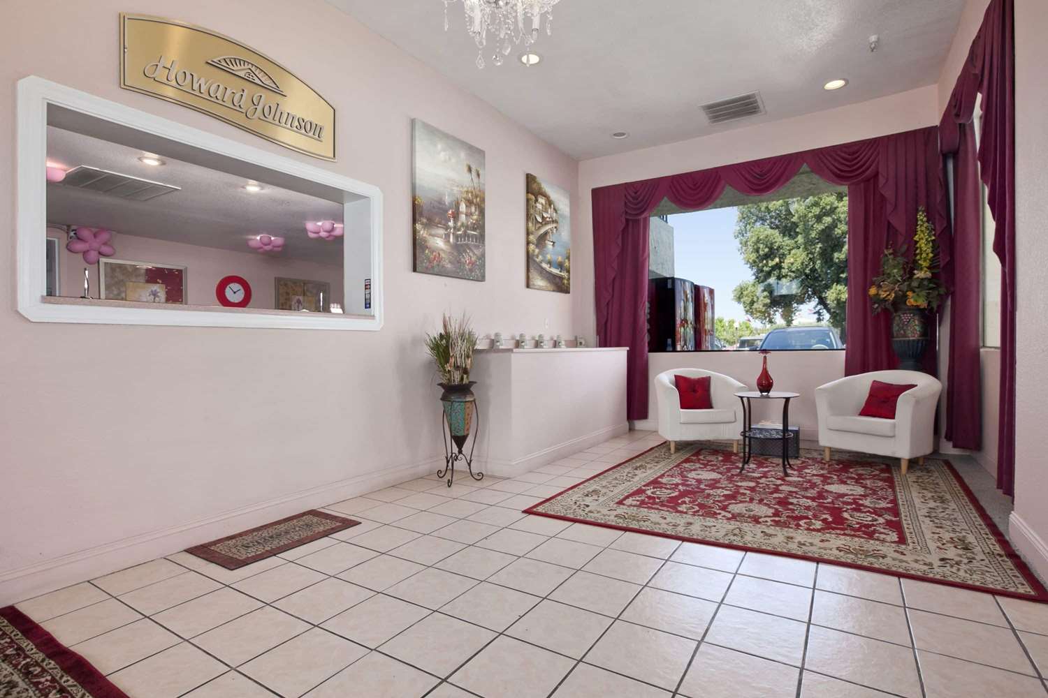 Lobby at Studio6 Suites Stockton, CA – Waterfront, STOCKTON - CA