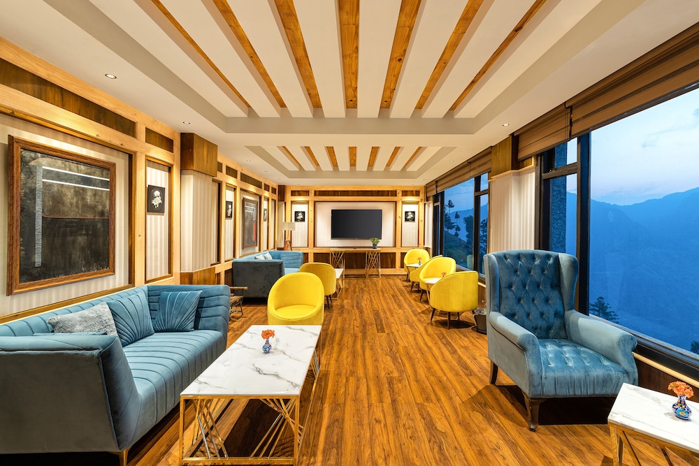 JuSTa Luxe Cliffend Resort and Spa Mashobra 23/36
