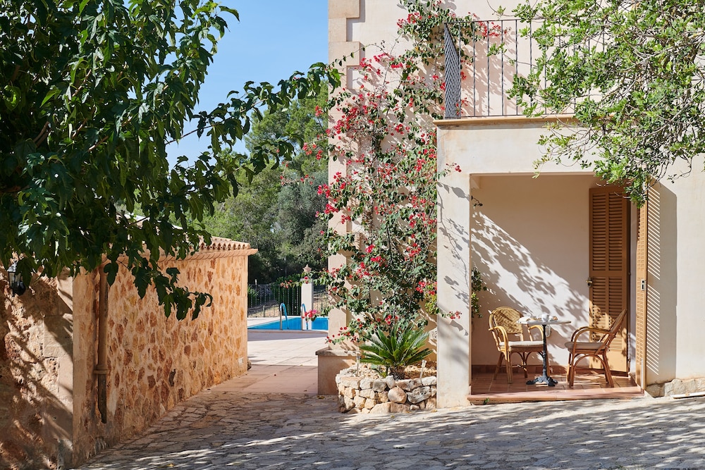 AGROTURISMO FINCA PEROLA 53/58