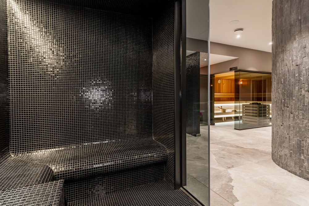 Congres Hotel Van Der Valk Mons 20/68