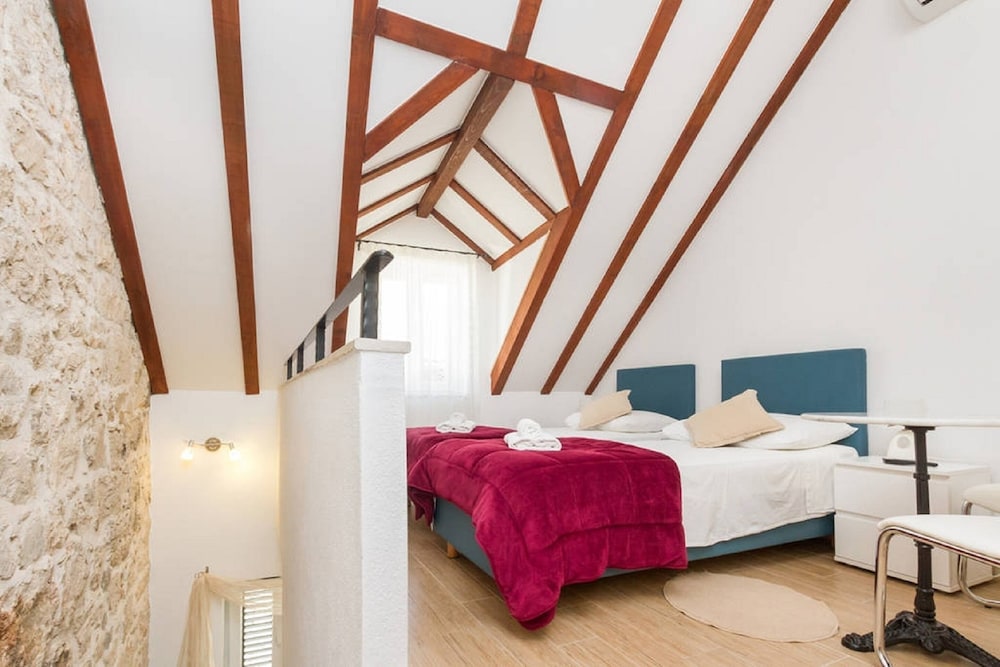 Peruzovic Rooms Apartments 29/70
