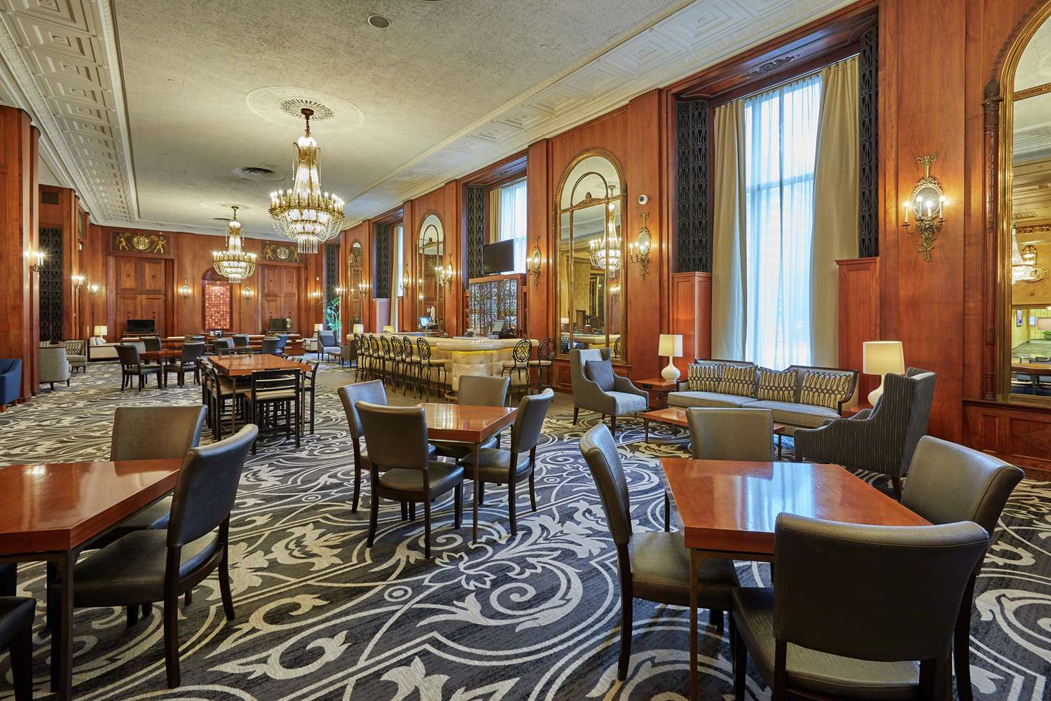 restaurant cafeteria