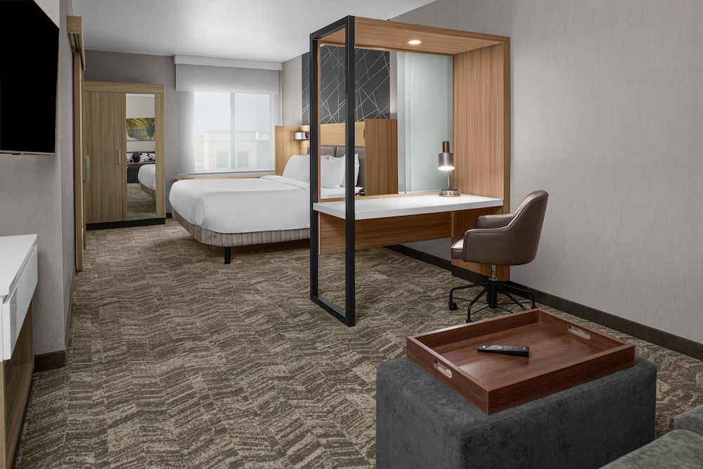 SpringHill Suites by Marriott Riverside Redlands 33/36