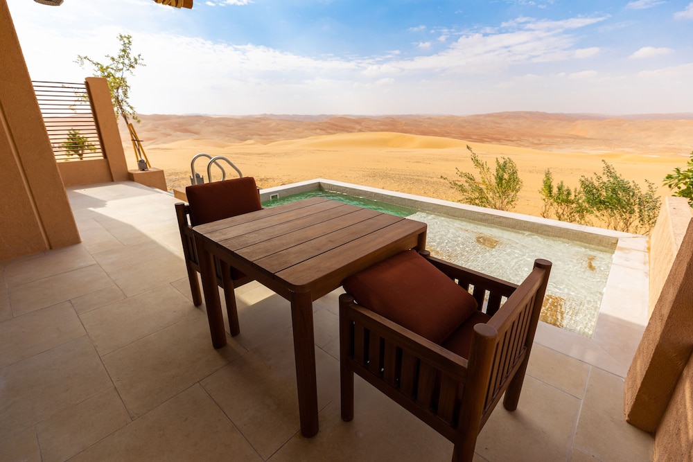Bab Al Nojoum Bateen Liwa 35/60