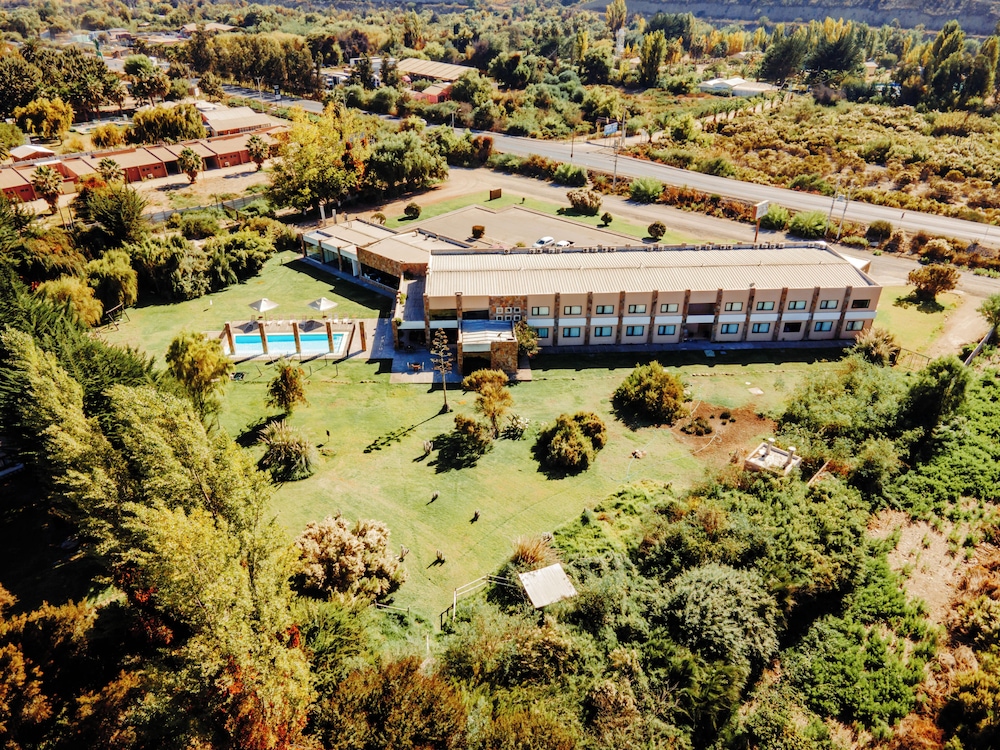 Limari Hotel 43/49