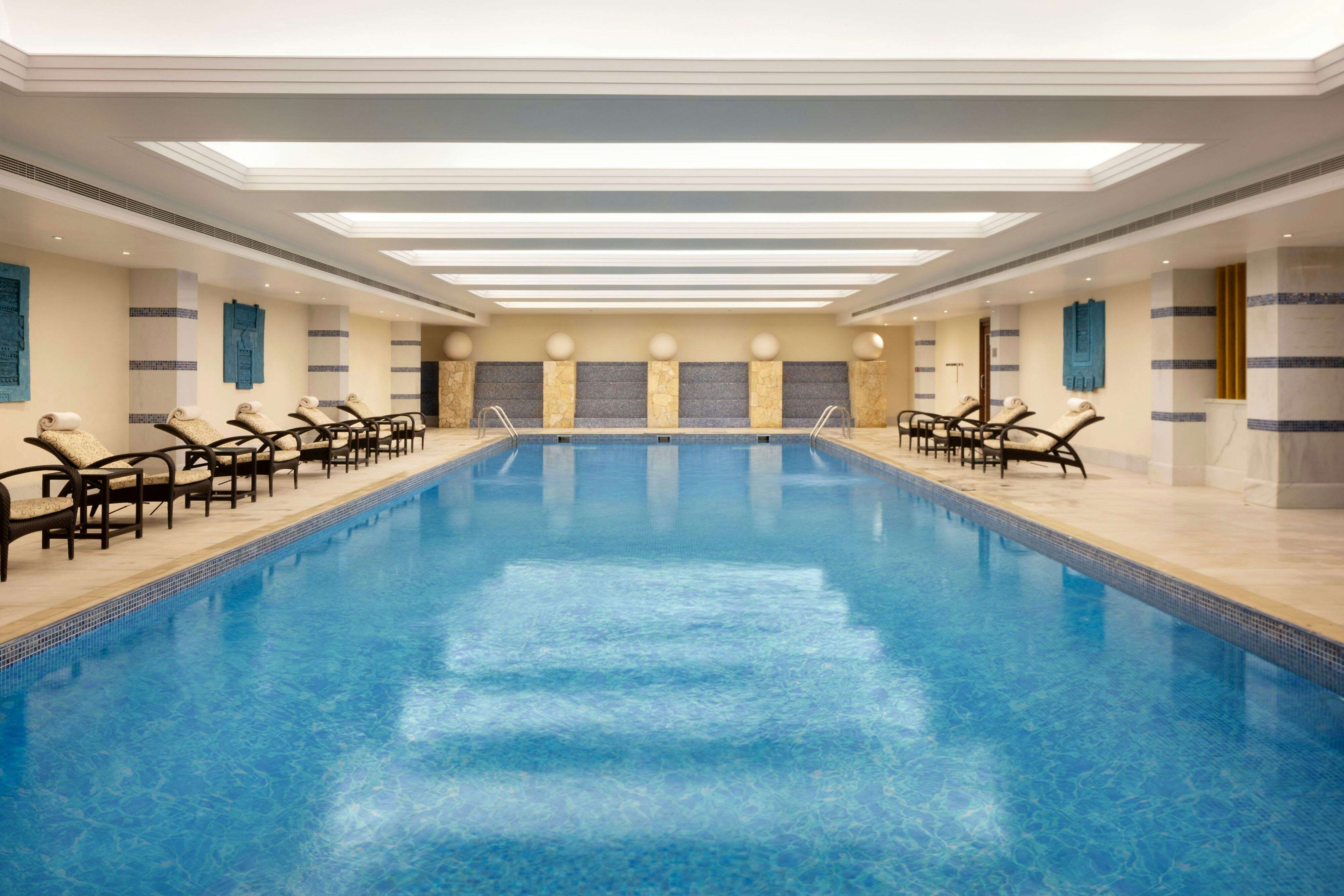Sheraton Oman Hotel 46/81