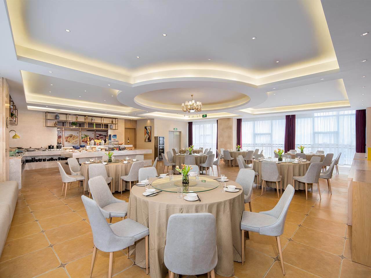 Vienna International Hotel (Chengdu Pidu Bailun Plaza) 62/71