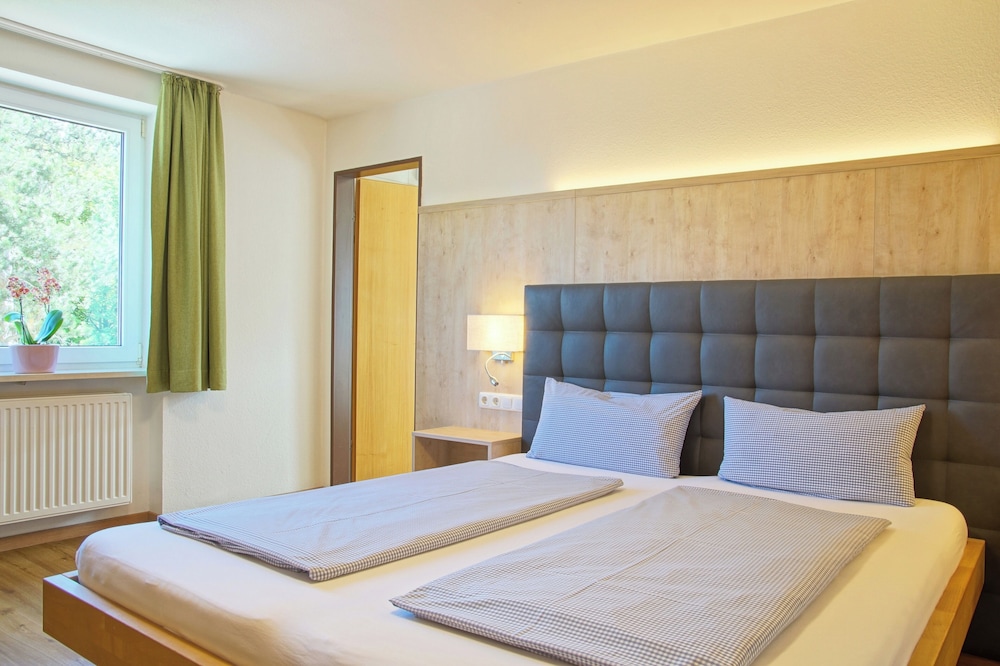 Hotel Waldmann 13/50