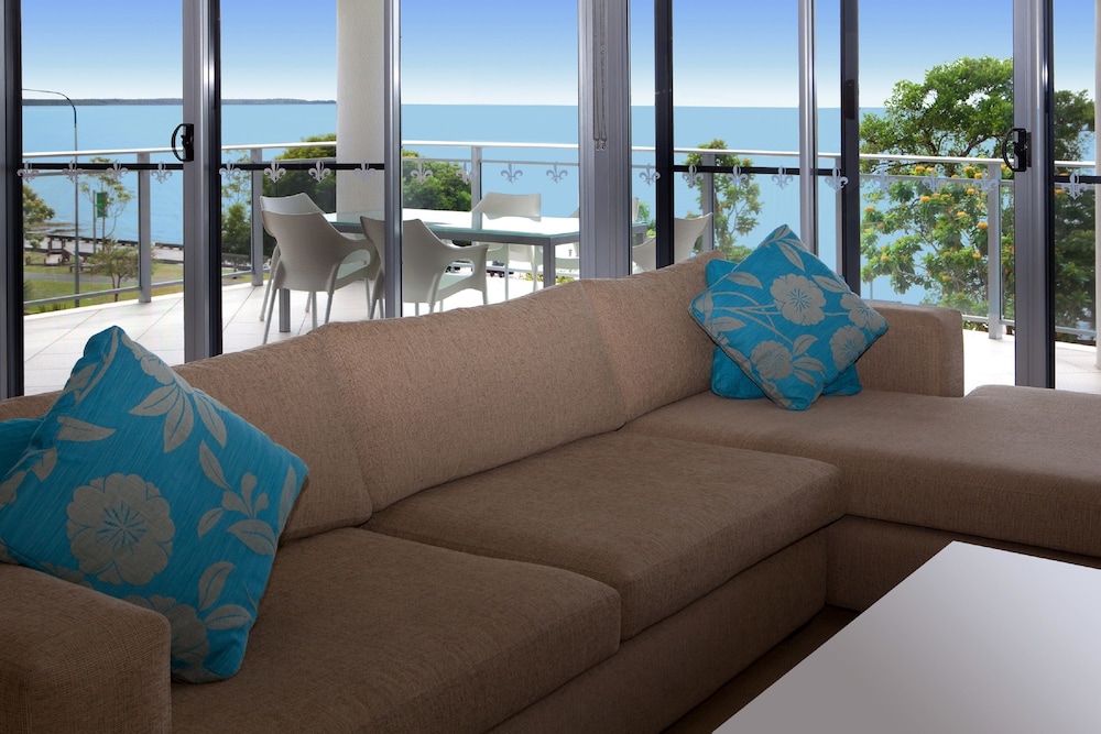 Vision Cairns Apartments 48/72