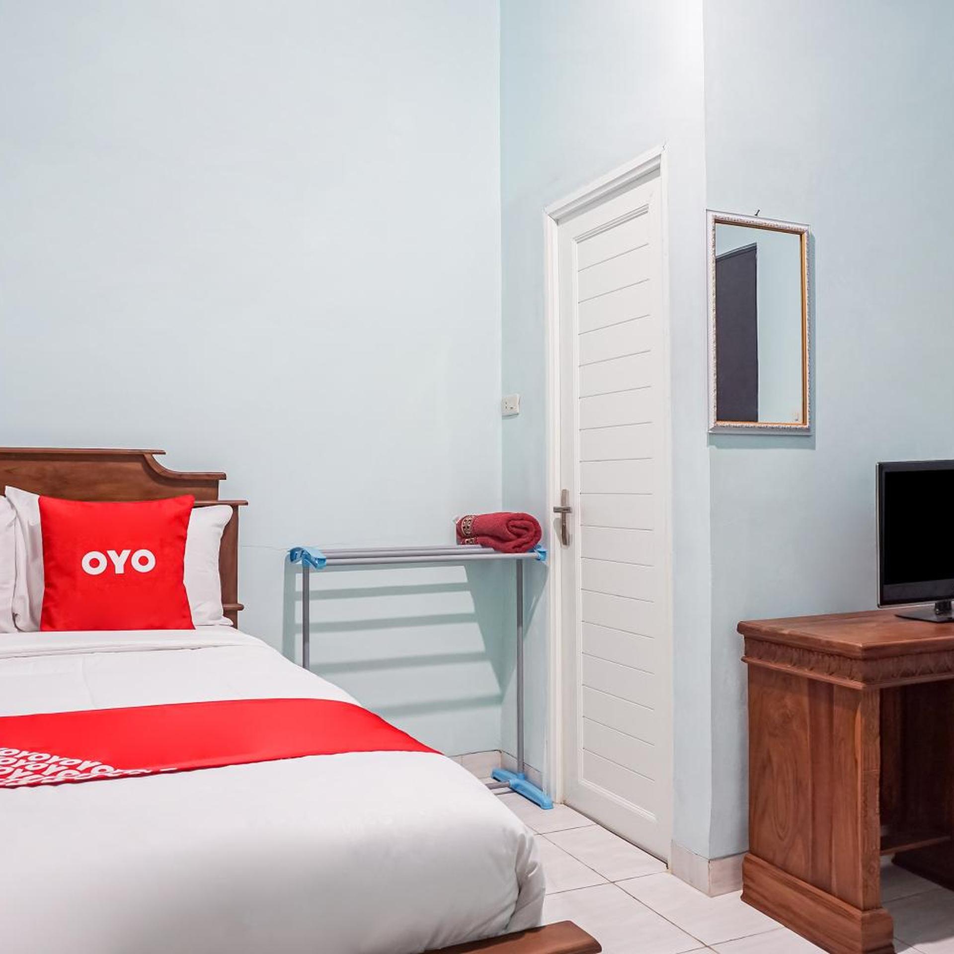 Hotel O Guest House Riharti Syariah 15/43