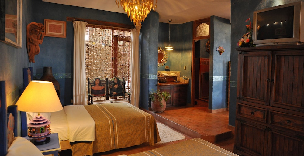 Eco Hotel Ixhi 37/74