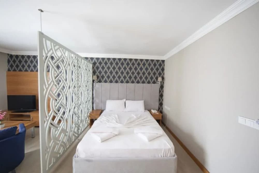 Elit Life Hotel 24/59