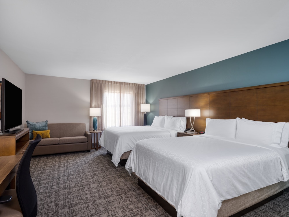 Staybridge Suites Sioux City Southeast 15/52