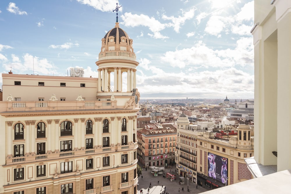Smartrental Collection Gran Via Centric 4/50