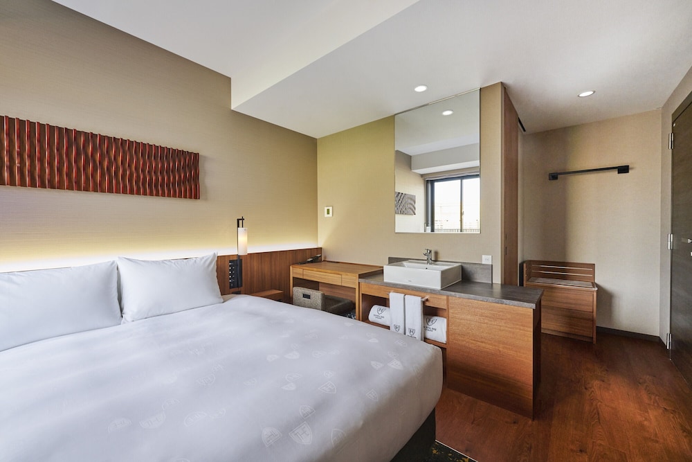 COMFORT, DOUBLE BED