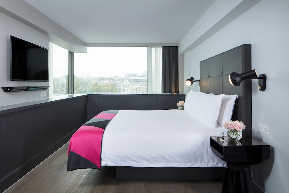THAMES, APARTMENT