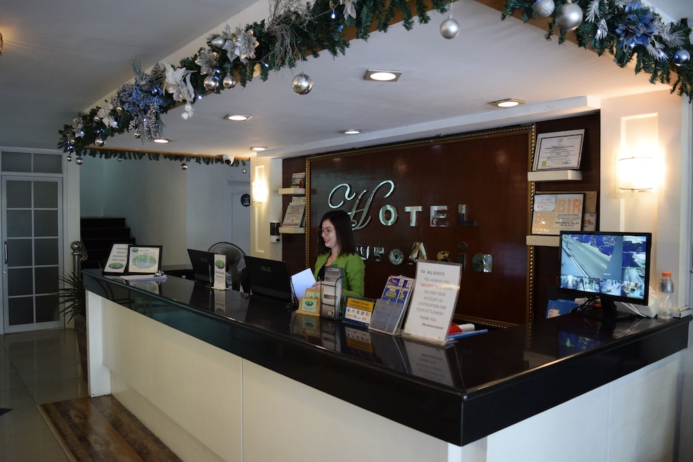 OYO 252 Hotel Euroasia 3/50