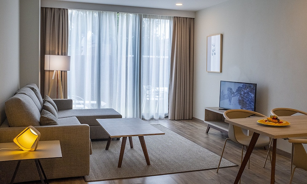 Aparthotel Attica 21 Valles 45/68