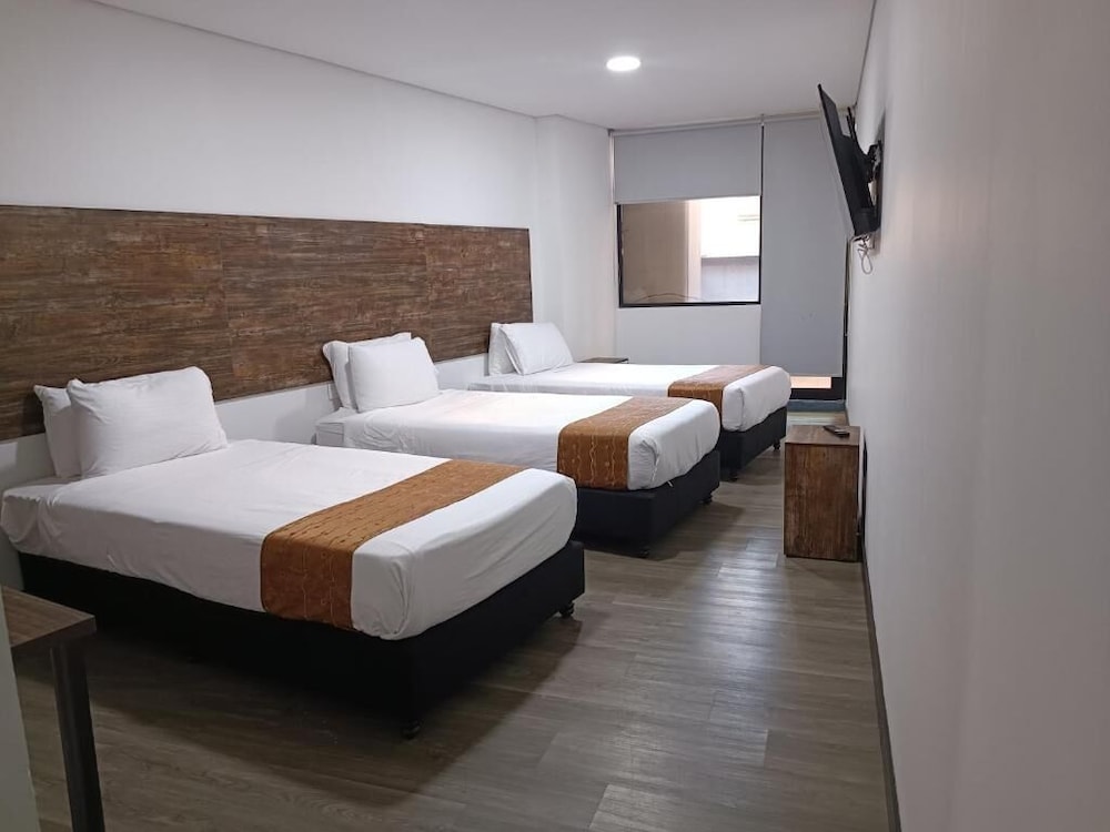 SUPERIOR, DOUBLE BED