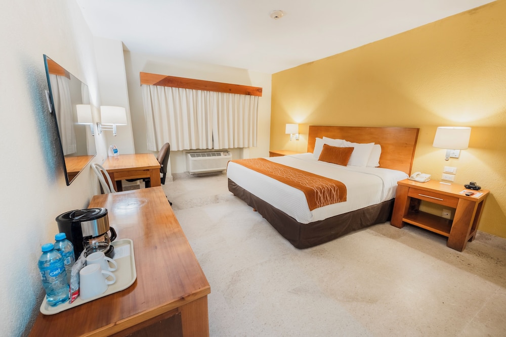 2 ROOMS, SUITE, 2 DOUBLE BEDS, SOFA