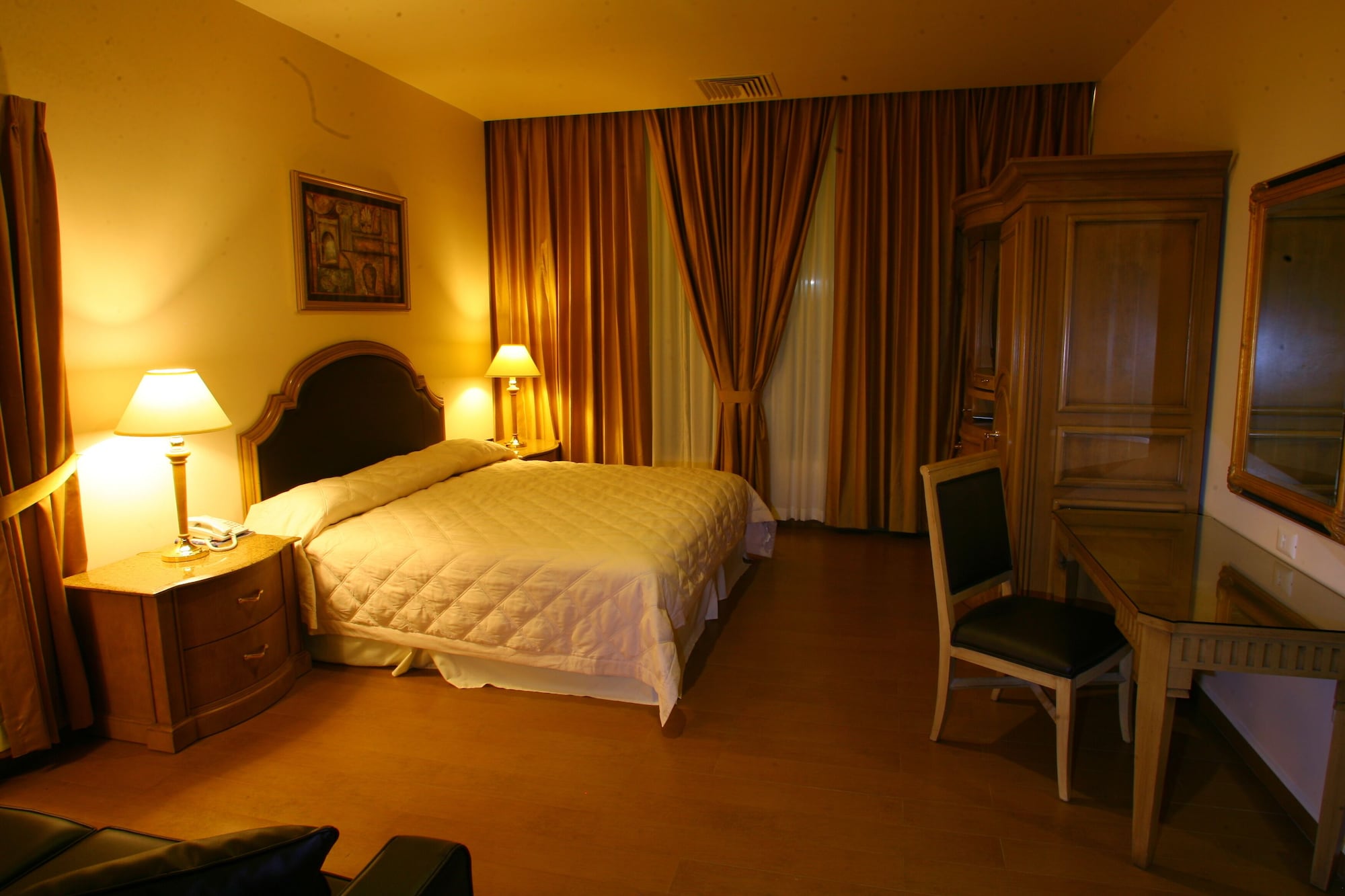 غرفة قياسية بسرير مزدوج، Best Western Centro Cadereyta 2/3