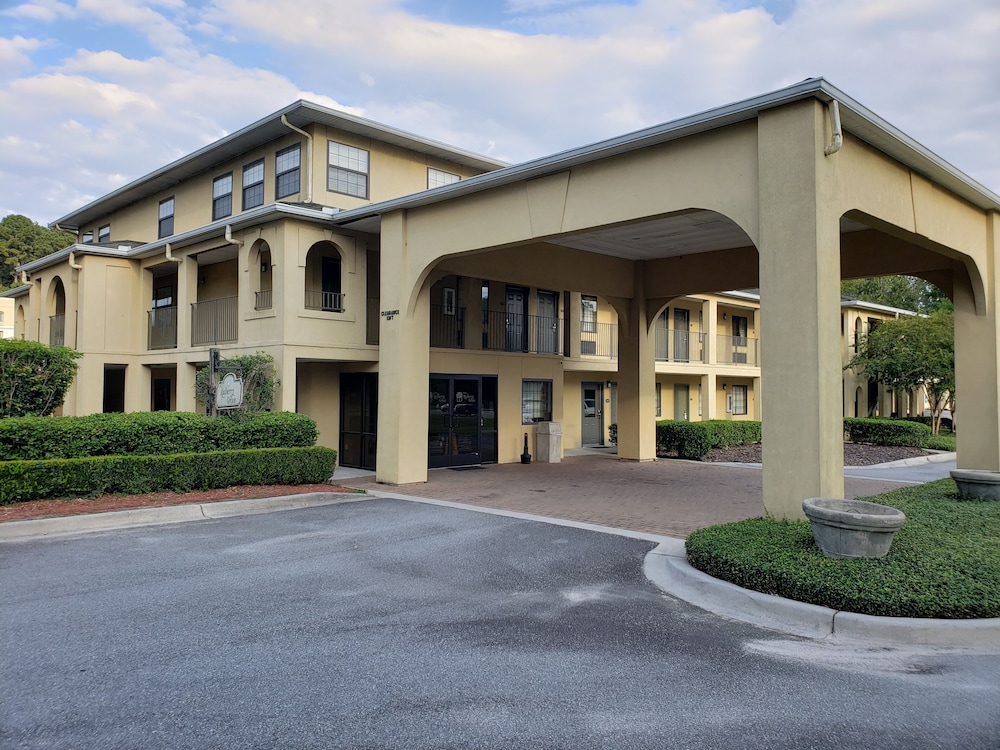 Inn at Mulberry Grove 6/33