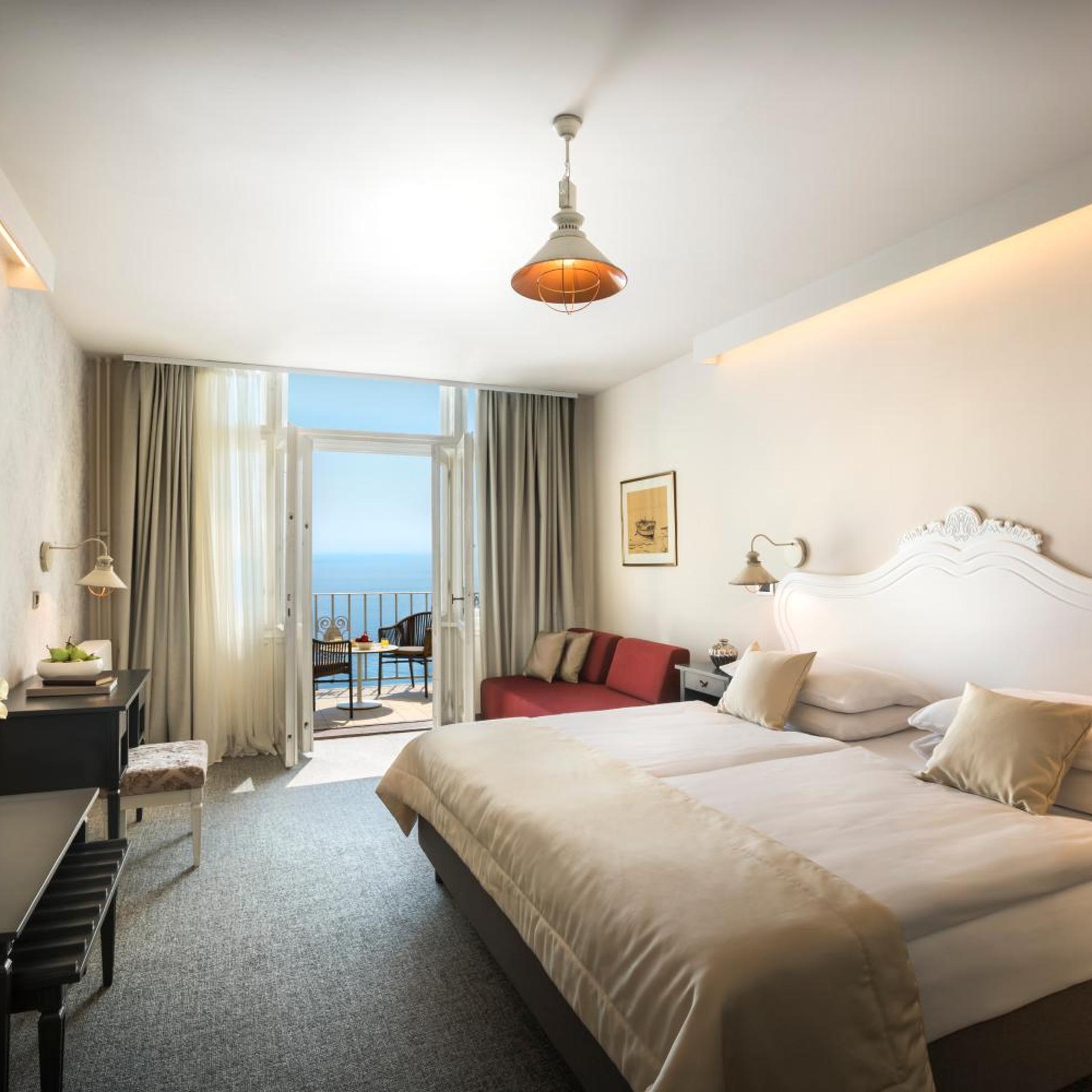 Hotel Lungomare 13/44