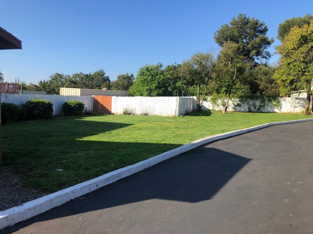 Haven Inn Of Chico 43/47