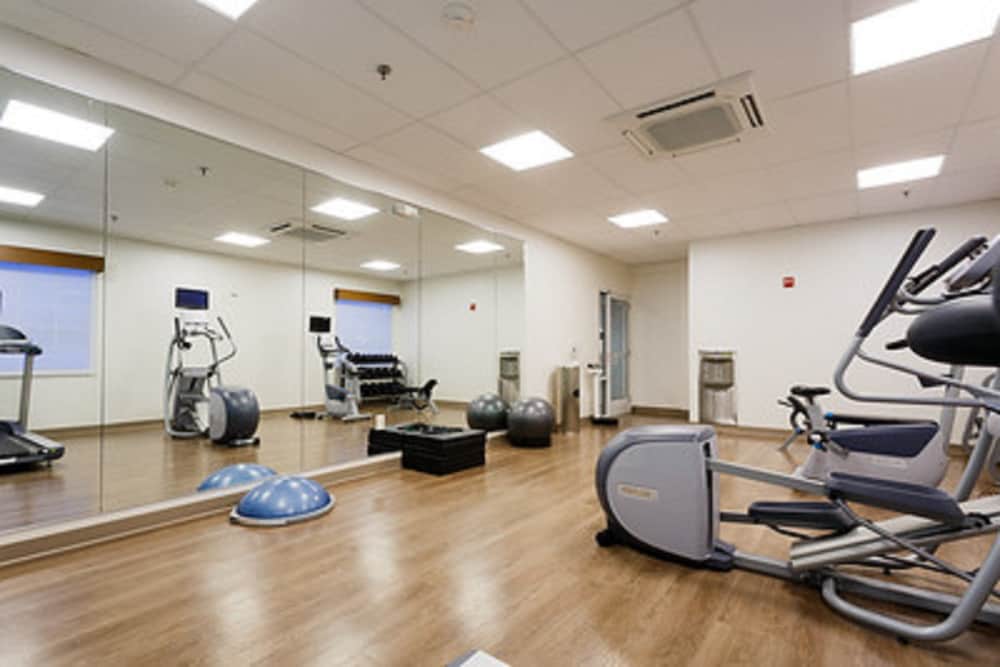 Holiday Inn Express Hotel And Suites Reading 31/48