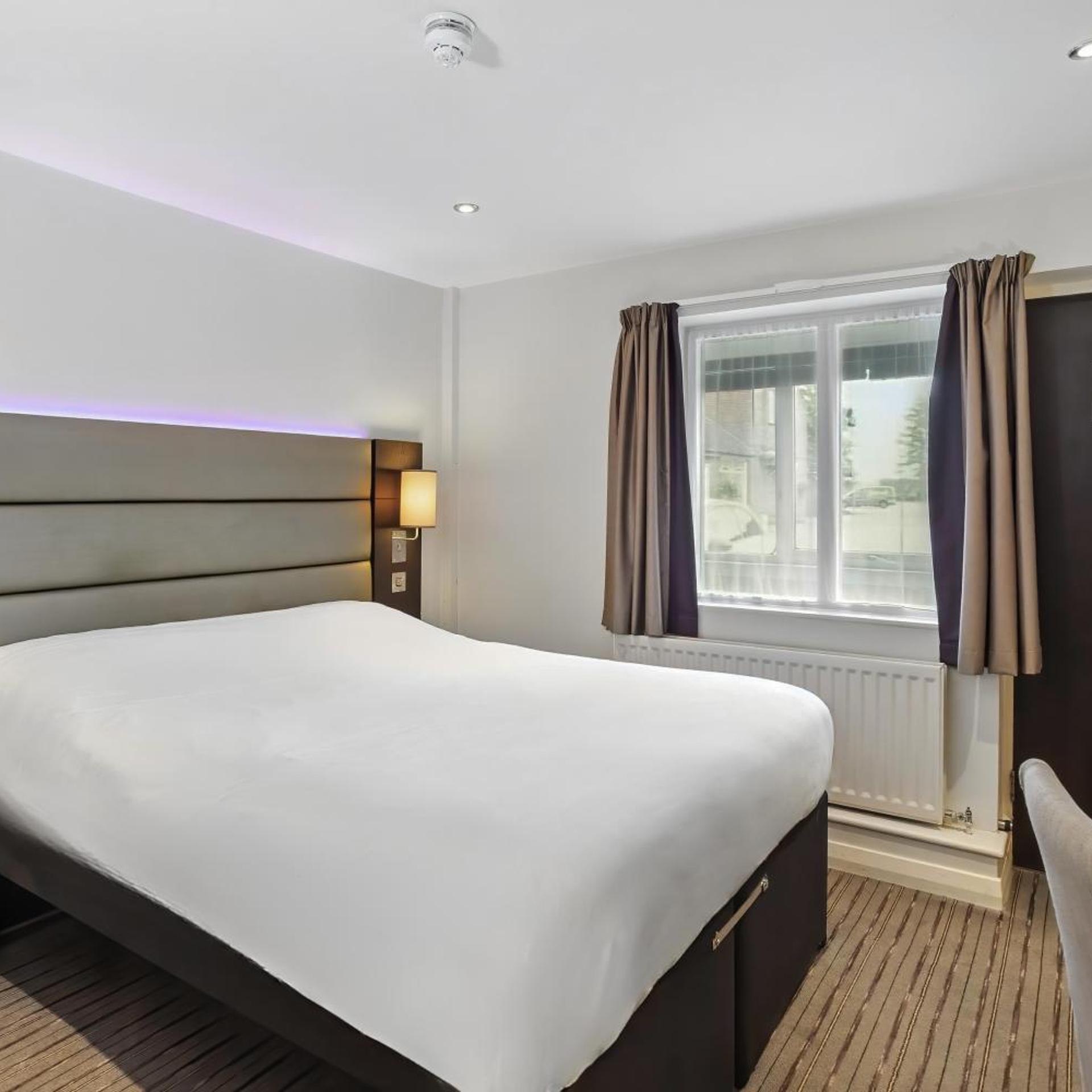 Premier Inn Coventry East (Ansty) 6/26