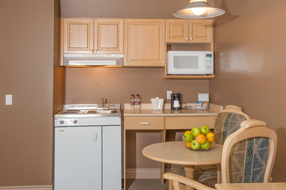 Podollan Inn Fort McMurray 26/33