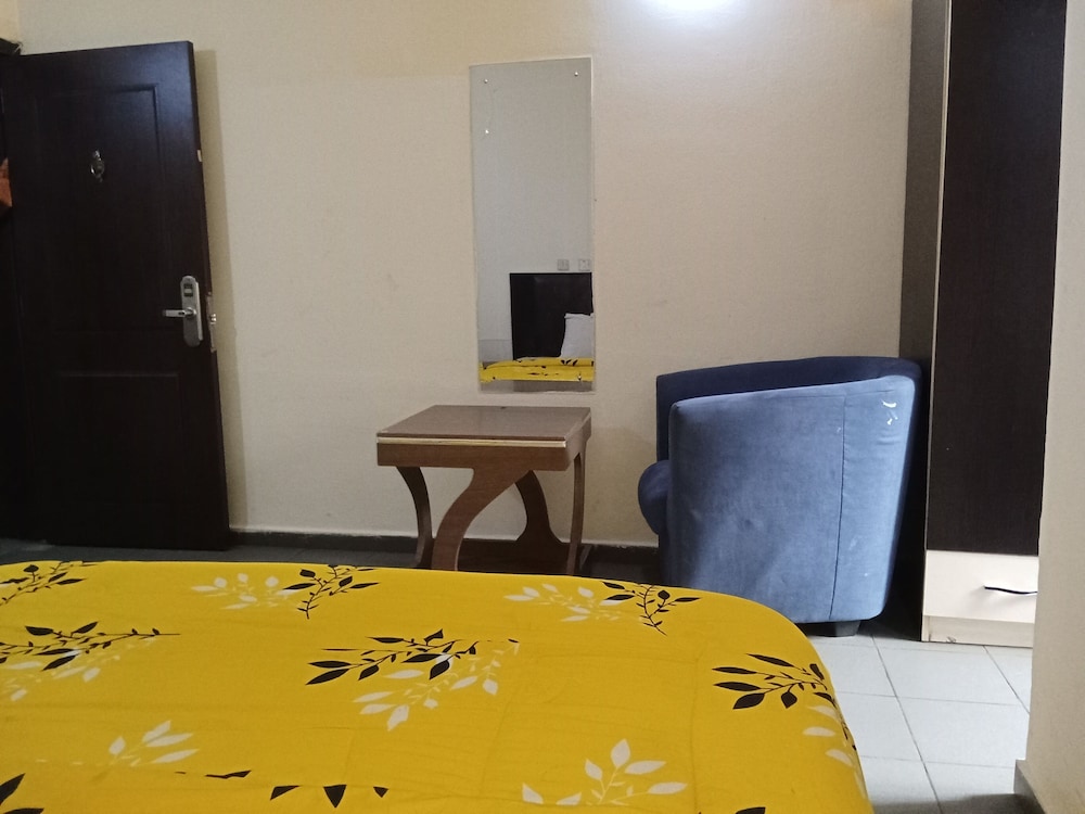 Dreamland Suites 36/45