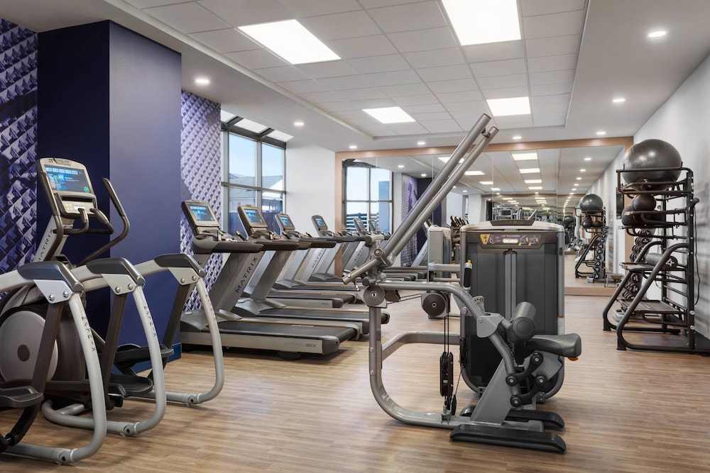 Delta Suites by Marriott Virginia Beach Waterfront 18/46