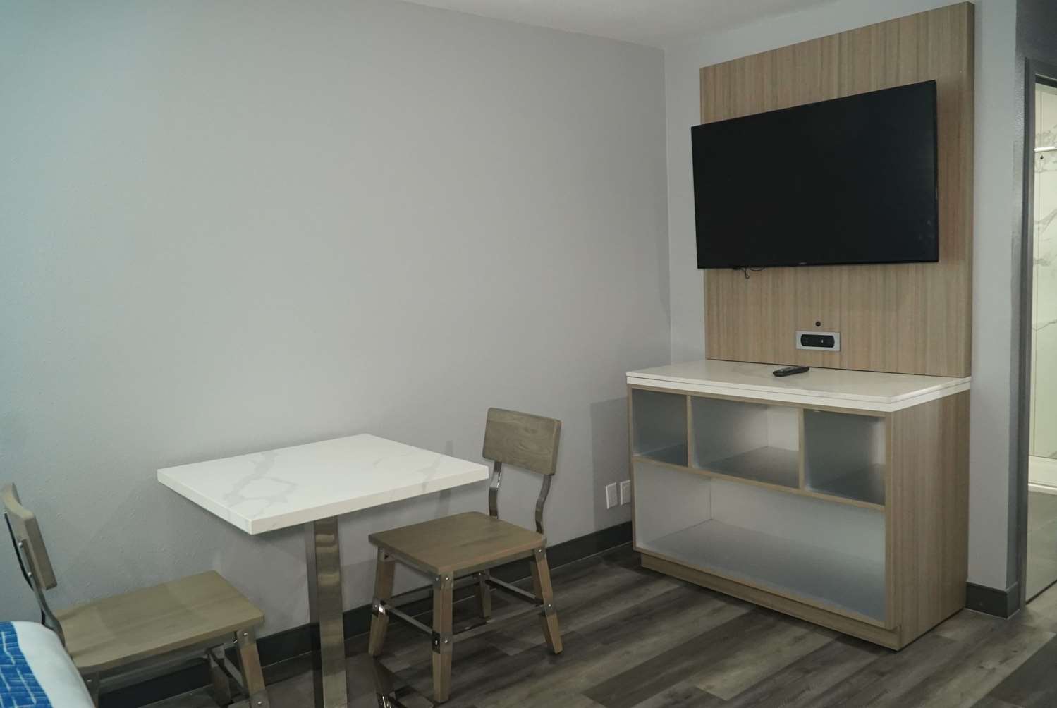 Travelodge by Wyndham Whittier 27/33
