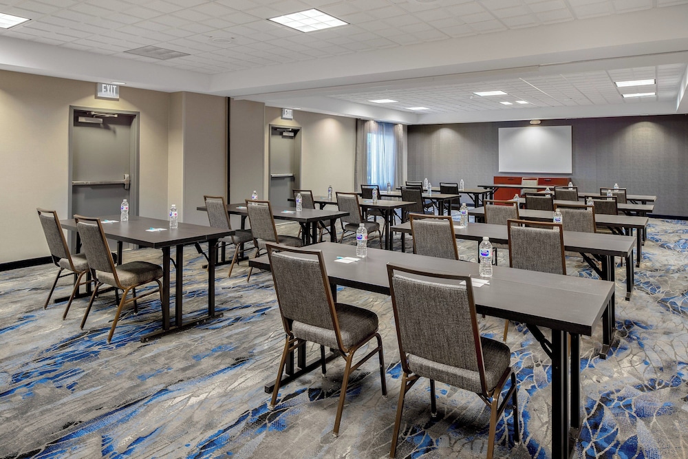 Fairfield Inn Suites Hobbs 35/44