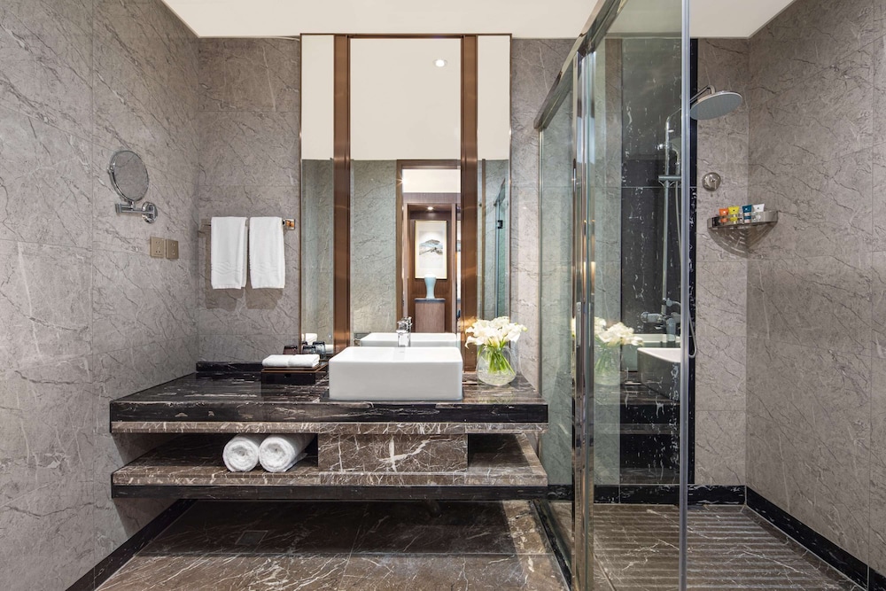 Ramada by Wyndham Wuhan Qingshan 22/35