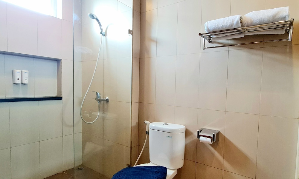 Hotel Dafam Rio Bandung 59/59