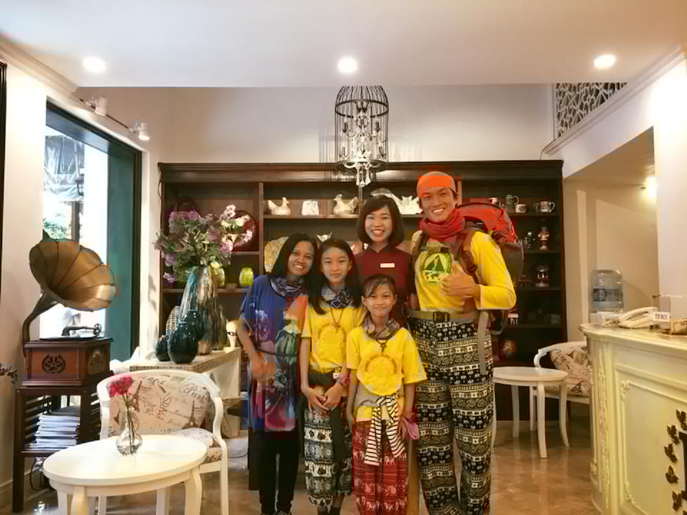 Maro Hotel 59/71