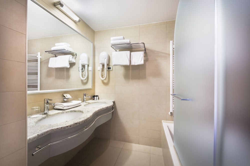 Valamar Atrium Baska Residence 46/50
