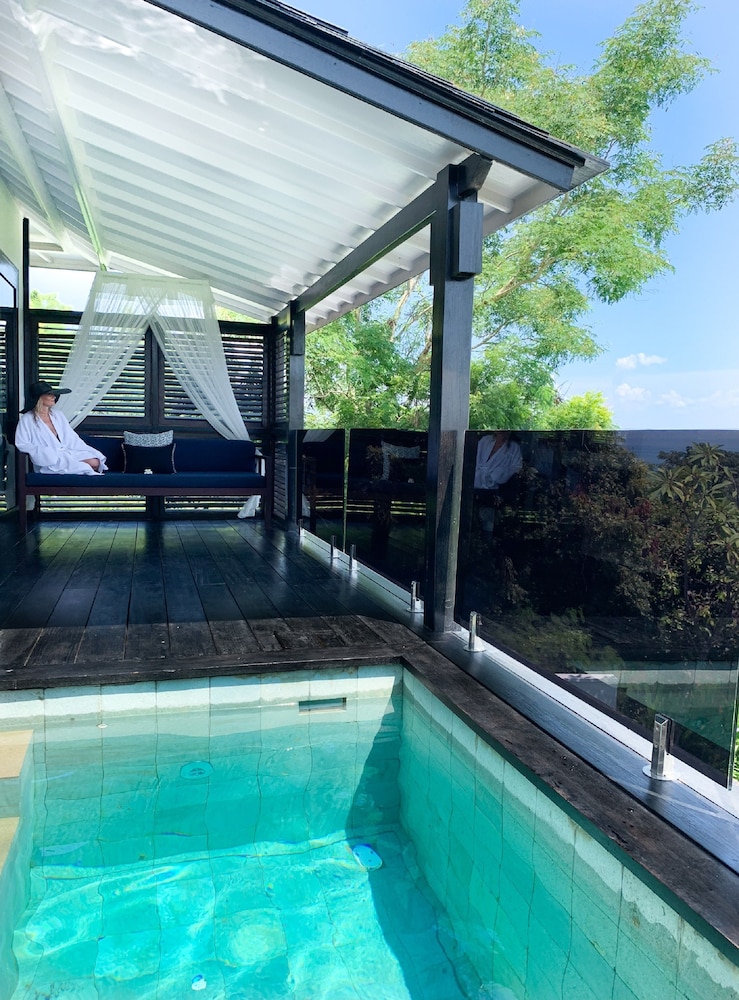 Batu Karang Lembongan Resort and Spa 48/85