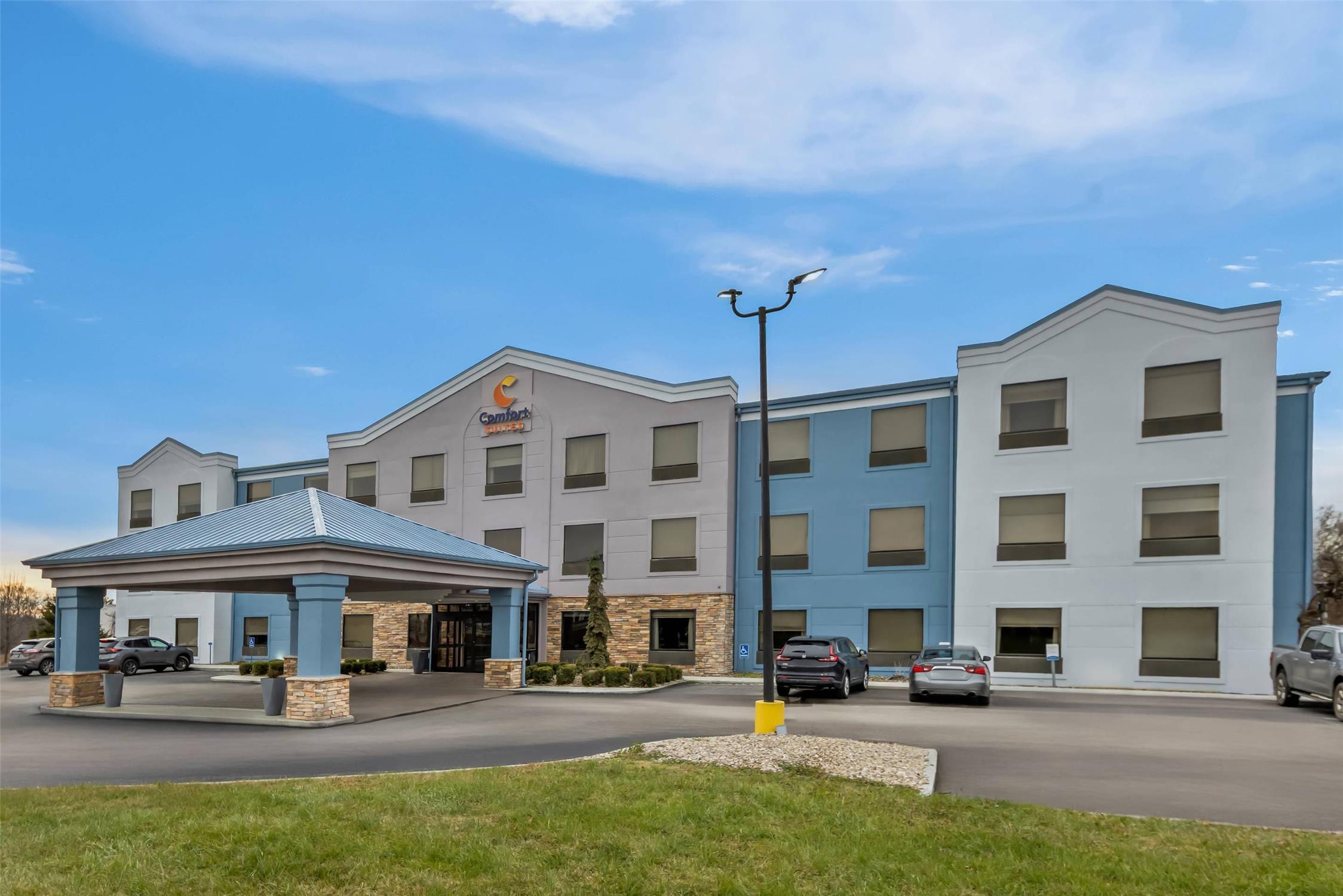 Comfort Suites London, KY 6/51