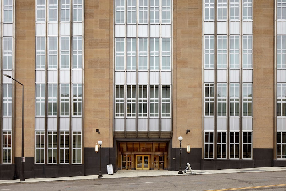 Hyatt Place St Paul Downtown in SAINT PAUL - MN