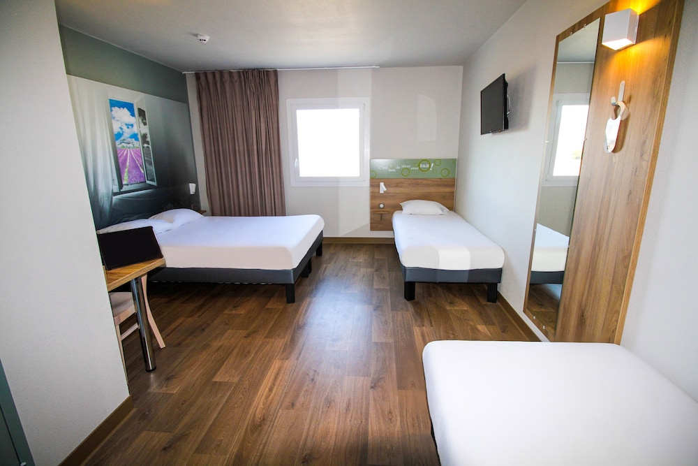 B And B Hotel Montelimar Sud 23/38
