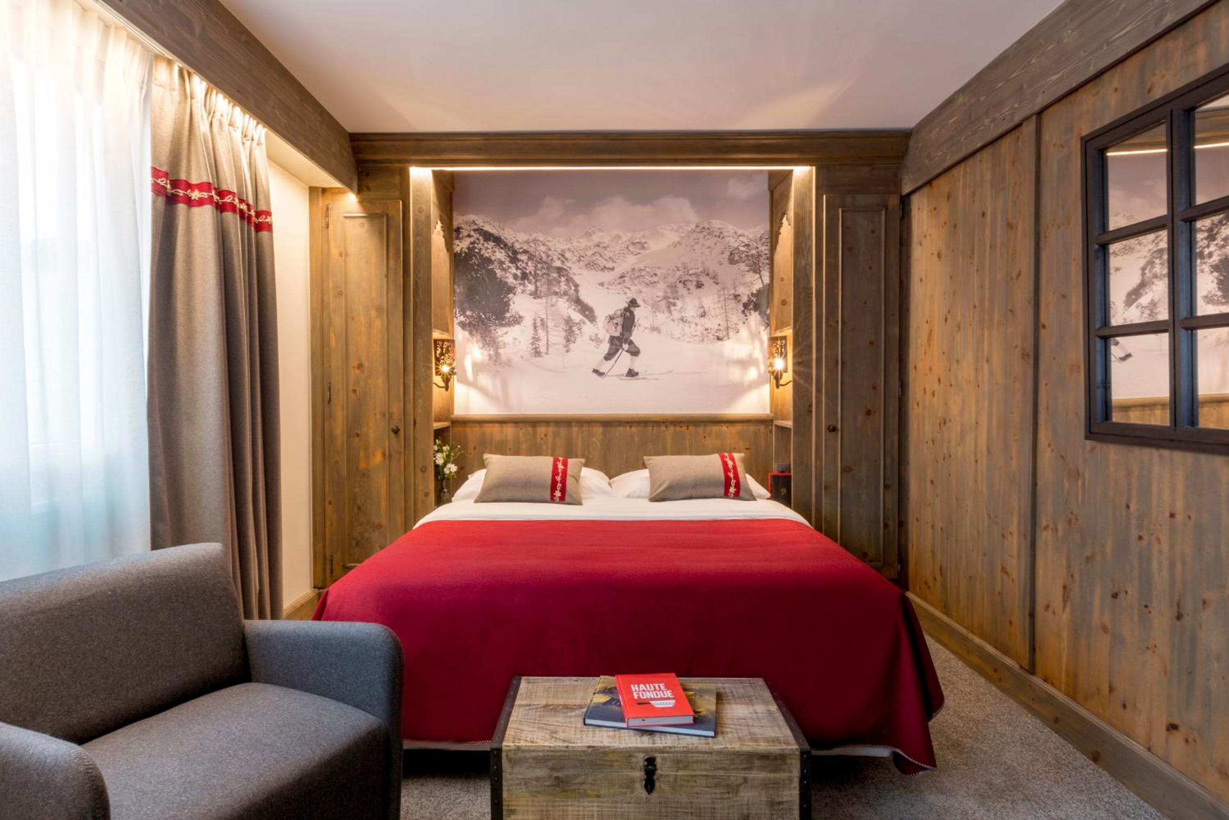 غرفة سوبيريور بسرير مزدوج، Hotel Edelweiss 5/9
