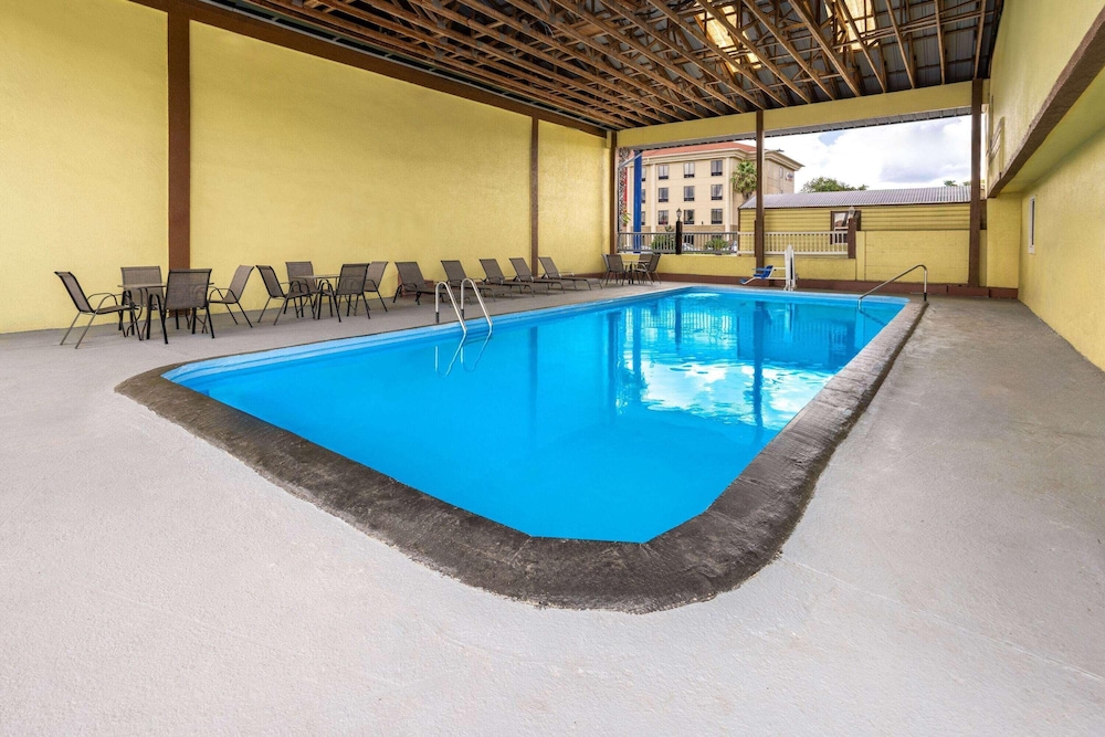 Quality Inn Waycross 36/58